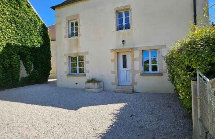 210 000, Maison Ancienne de Caractère, 10 mn de Mirebeau, TALMAY — photo 2