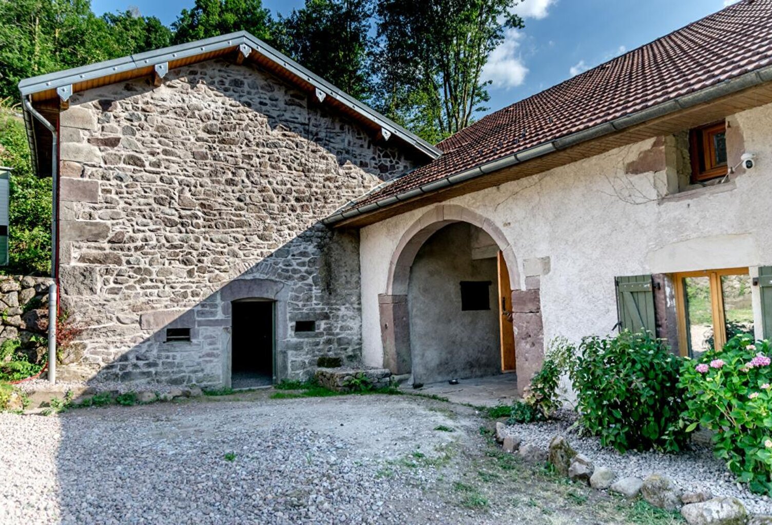 Maison à rénover avec vue dégagée sur la nature — photo 1