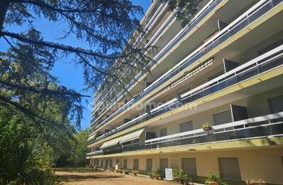 VILLEURBANNE La Doua – à vendre T4, 3 chambres, traversant rénové de 90 m² avec balcon, cave — photo du bien