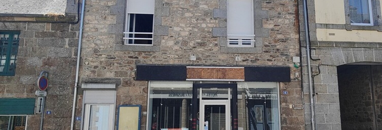 Immeuble  93 m² à vendre à Rostrenen (22110)
