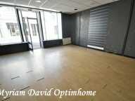 Immeuble mixte avec local commercial et appartement – Centre-ville de Rostrenen — photo 2