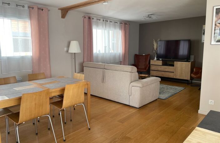 Maison récente 70 m² — Le Mont-Dore (Massif du Sancy) — 2 chambres — terrasse (22  m²)— grand garage (44 m²) — photo 5