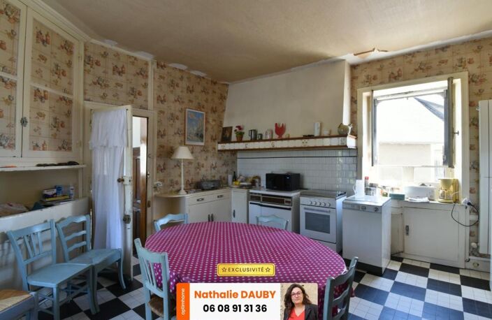 Maison familiale, 5 chambres, au coeur de Prissac (36) — photo 3