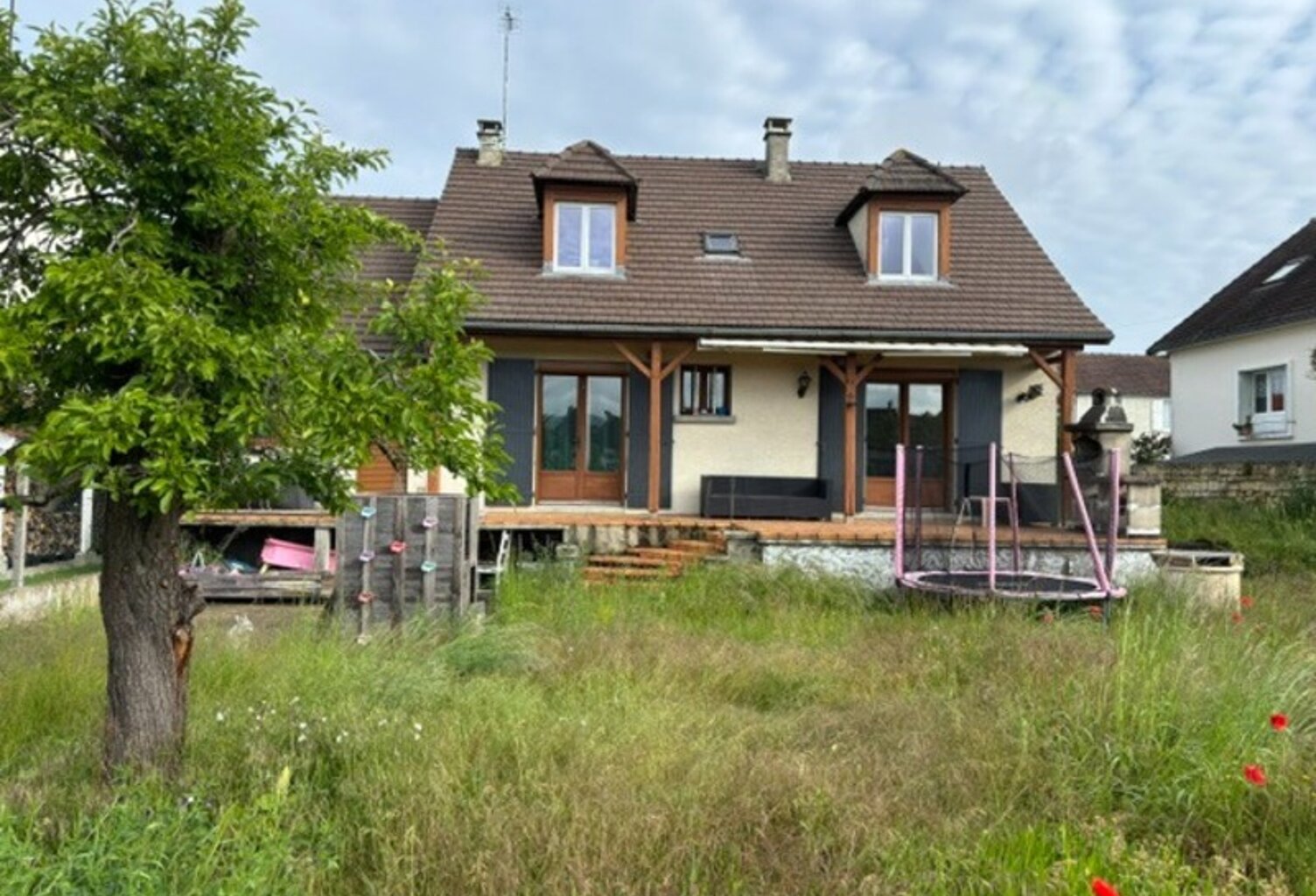 Maison familiale indépendante à vendre 8 pièces PONT SAINTE MAXENCE (60) — photo 1