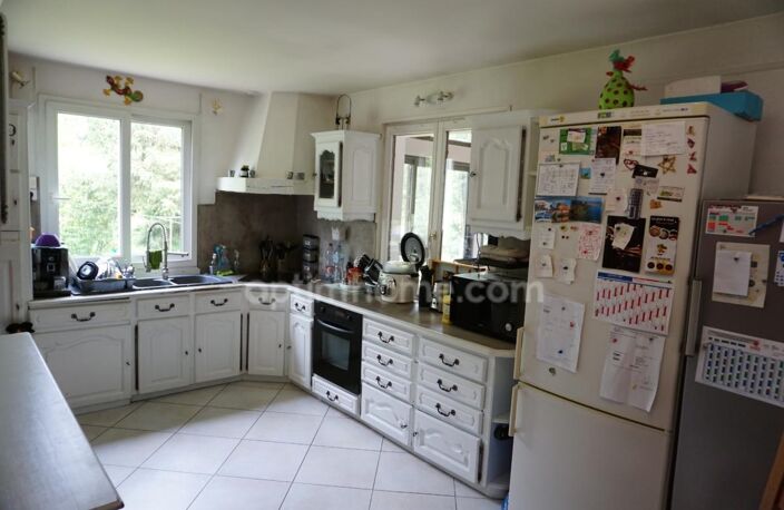 Maison à vendre 6 pièces climatisées, piscine  + local professionnel de 120m² — photo 5