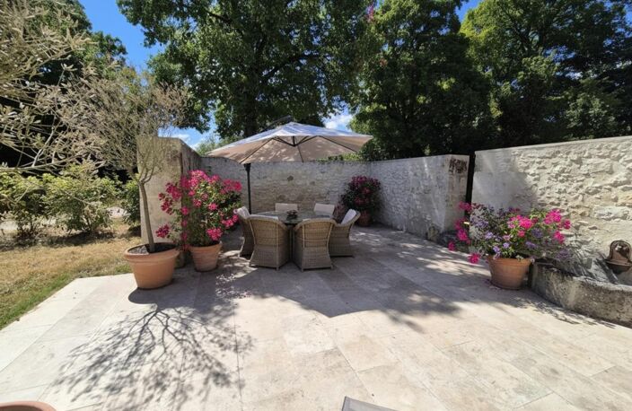 Authentique maison en pierre rénovée – 157 m² – Charme, confort et campagne gersoise — photo 3