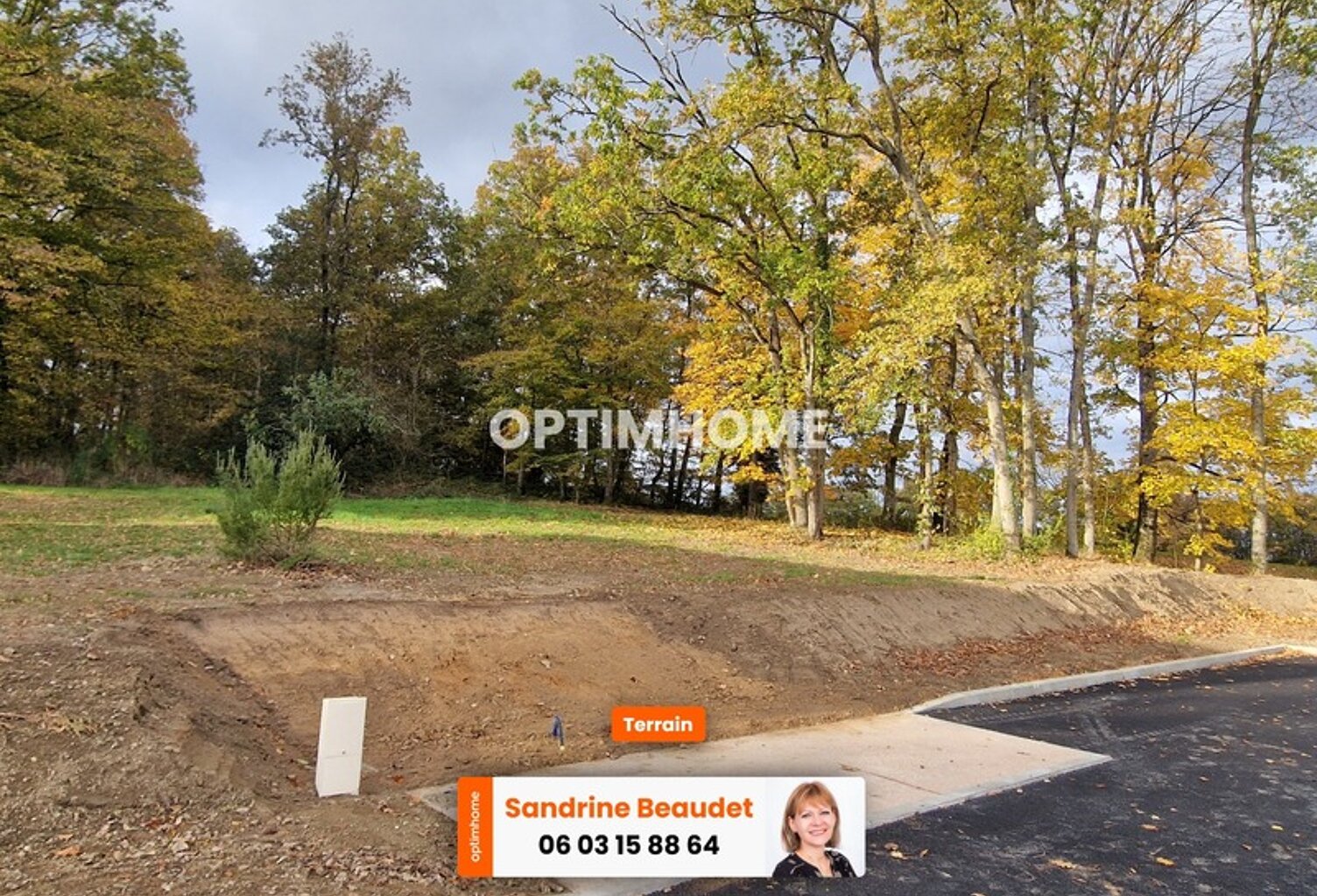 Terrain de 764m2 à Hermeray — photo 1
