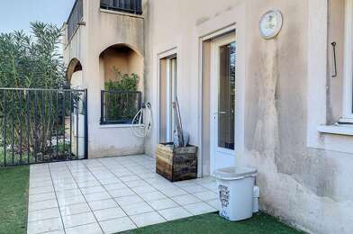 Appartement 1 pièces 912 €