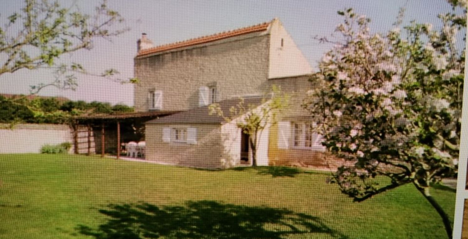 Maison de 84m2 à louer sur Mézidon Vallée d'Auge — photo 1