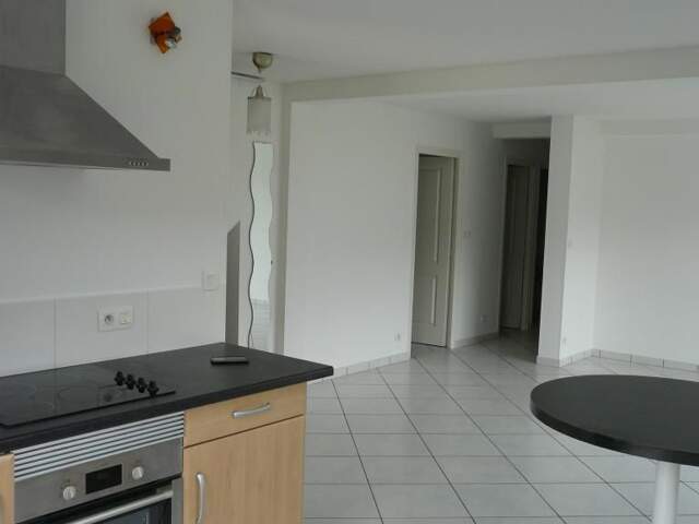Appartement de 80m2 à louer sur Saint-Nazaire-les-Eymes — photo du bien