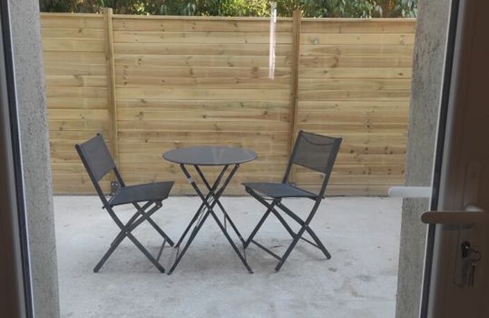 Appartement de 28m2 à louer sur La Couronne — photo 3