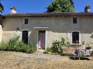 À vendre, proche de Tarbes (Hautes-Pyrénées): maison de plain-pied (ancienne fermette) à rénover avec grenier, garage, cour privée et jardin 1.856m². Cadre paisible dans un hameau rural — photo 4