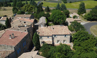 Maison 5 Pièces 143 m² à vendre à Saint-Trinit (84390)