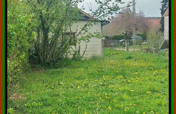 Maison à vendre de campagne-Garage-Dépendance   (4 pièces CRY SUR ARMANCON) — photo 2