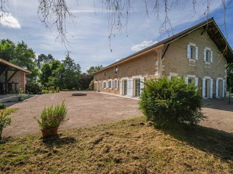 Propriété de Caractère et de charme proche de MONT DE MARSAN (40) - 430 M2 Habitables - Terrain 9000m2 environ — photo 1