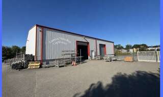 Bureau  570 m² à vendre à Saint-Mariens (33620)
