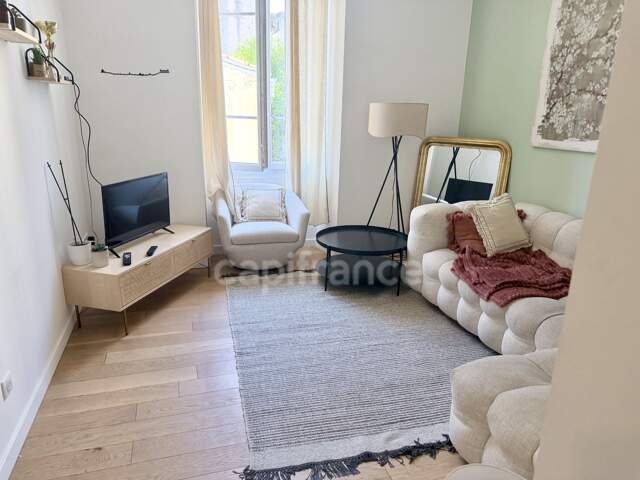 AJACCIO (20), Charmant appartement T2, début du cours Napoléon, proche Port, gare, commerces, bus — photo du bien