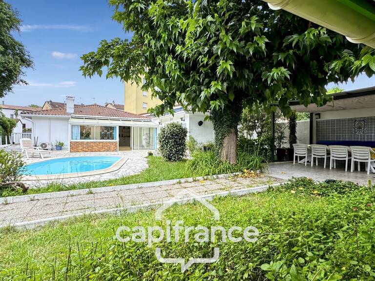 DAX – Maison de 5 chambres avec piscine + 2 logements indépendants avec rendements locatifs — photo 1