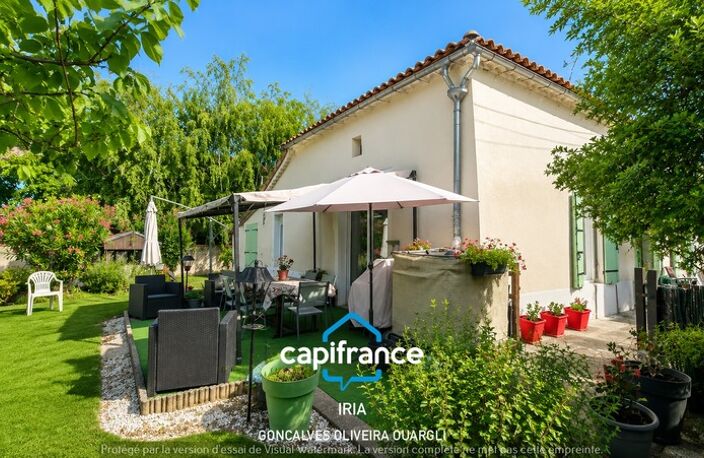 Maison Maison en pierre à vendre 4 pièces VILLENEUVE SUR LOT (47) — photo 2