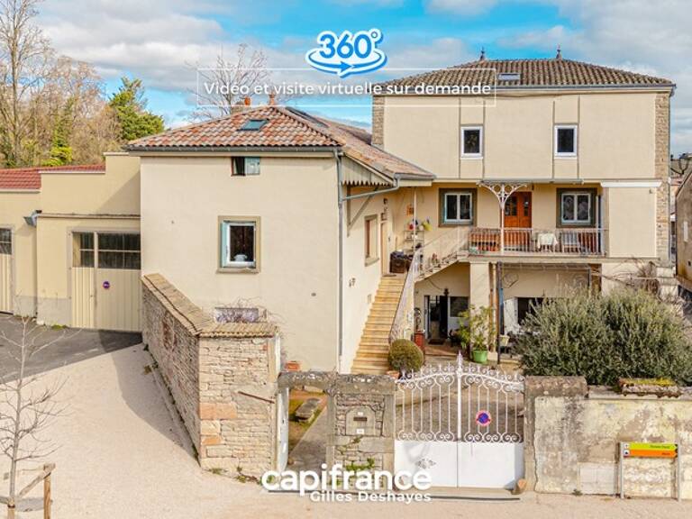 DAVAYÉ (71960) Maison 222 m², Annexes et Garages XXL (Surface Utile 372m²) — photo 1