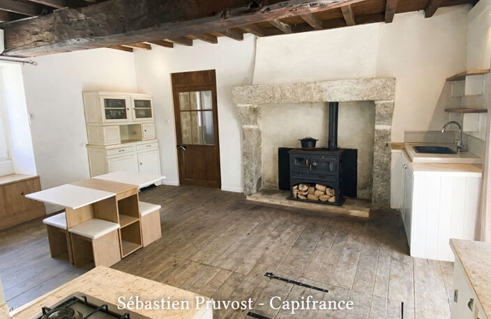 Dordogne (24) Maison en pierre rénovée à vendre 7 pièces SAINT ESTEPHE (24), gîte, garage, proximité du grand lac — photo 4