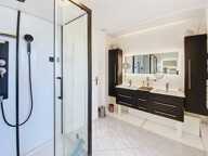 *** VILLA * 4 CHAMBRES * TERRAIN * PISCINE *** — photo 2
