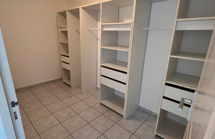Appartement à vendre 4 pièces SAINTE SUZANNE (974) Vue océan — photo 5