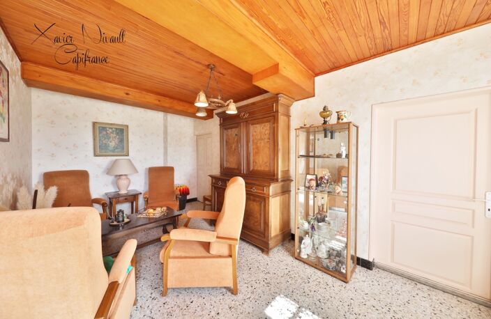 Maison à vendre 4 pièces SAINT JULIEN SUR REYSSOUZE (01) — photo 2