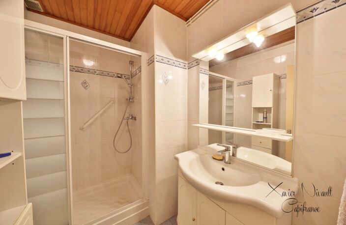 Maison à vendre 4 pièces SAINT JULIEN SUR REYSSOUZE (01) — photo 5