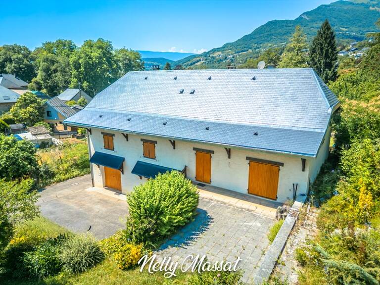 Maison à vendre 6 pièces BARBY (73) - Maison familiale avec jardin et fort potentiel d'aménagement — photo 1