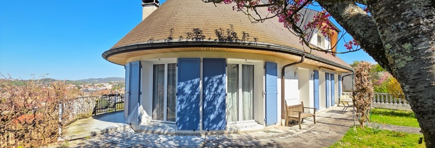 Maison 7 Pièces 125 m² à vendre à Lons-le-Saunier (39000)