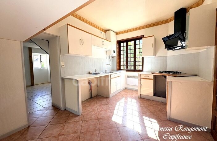 Maison à vendre 4 pièces LAROCHE SAINT CYDROINE (89) — photo 2