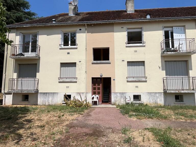 Preuilly sur Claise - Appartement T2 — photo 1