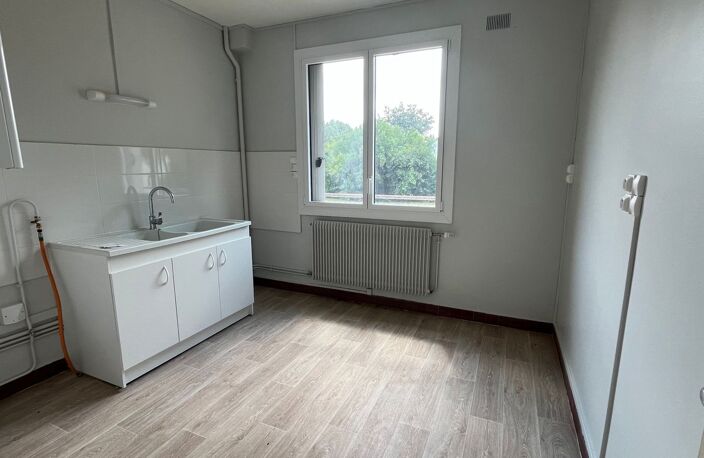 Preuilly sur Claise - Appartement T2 — photo 4