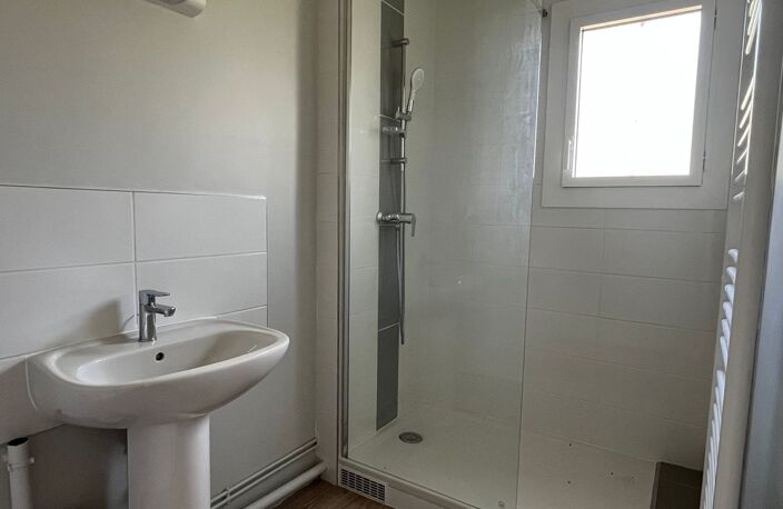 Preuilly sur Claise - Appartement T2 — photo 5