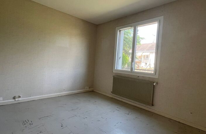 Preuilly sur Claise - Appartement T3 — photo 5