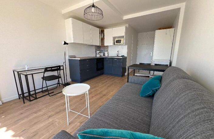 Plage Bonne Source à 200 m, petit cocon de 22,4 m² premier étage. Vue échappée mer — photo 3