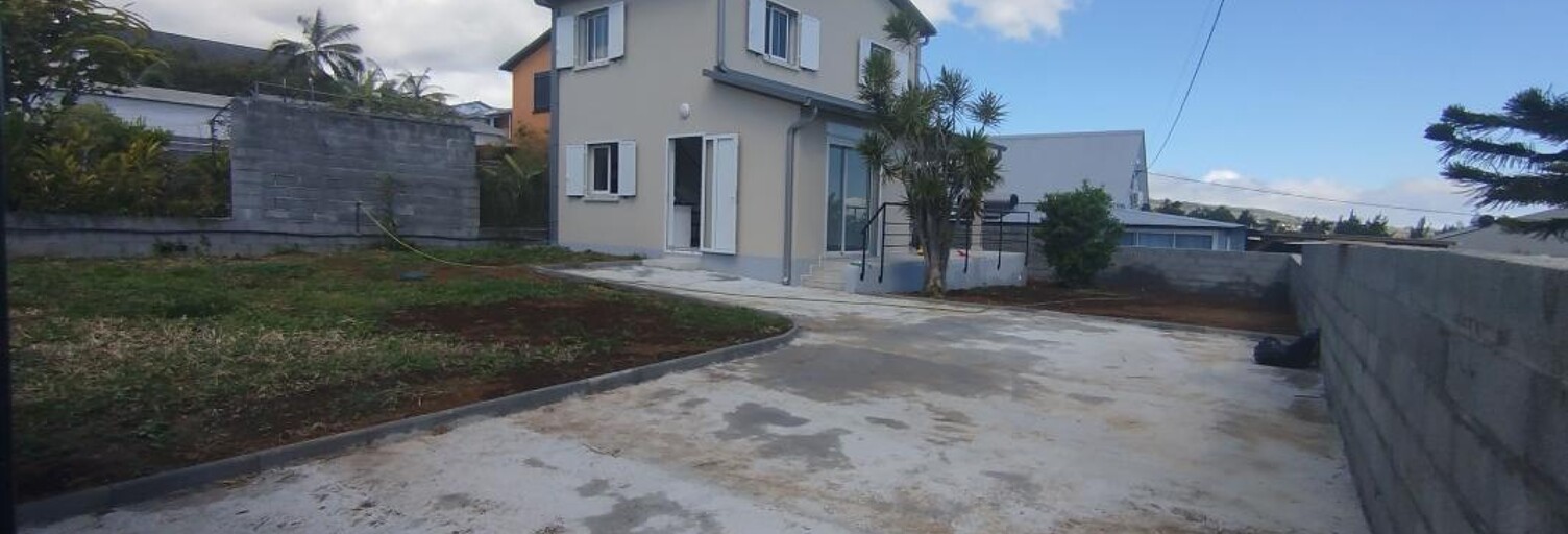 Maison 4 Pièces 73 m² à louer à Le Tampon (97430)