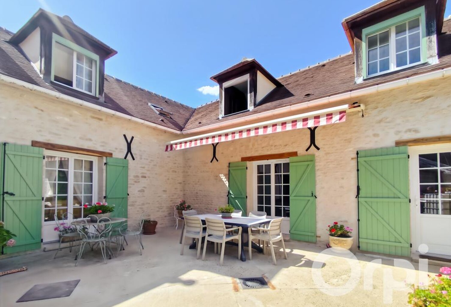 Maison À Vendre — photo 1