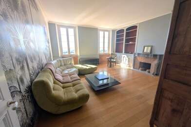 Appartement 4 pièces 1262 €