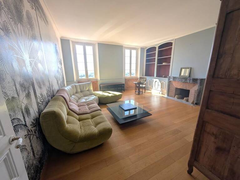 APPARTEMENT BOURGEOIS VUE MER PANORAMIQUE — photo 1