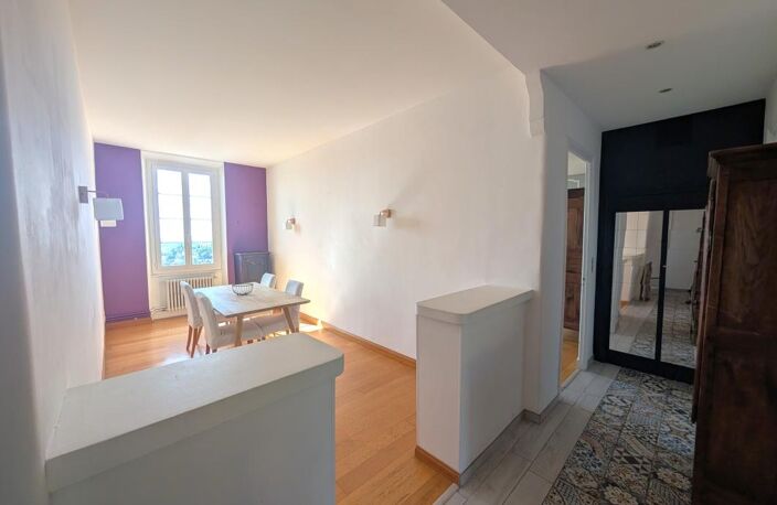APPARTEMENT BOURGEOIS VUE MER PANORAMIQUE — photo 3