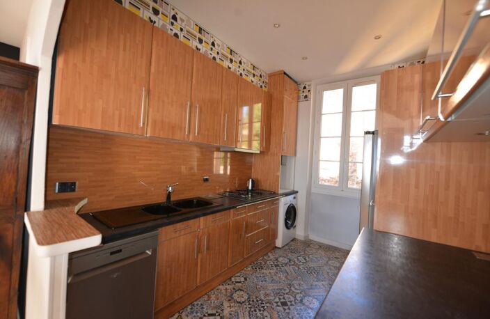 APPARTEMENT BOURGEOIS VUE MER PANORAMIQUE — photo 5