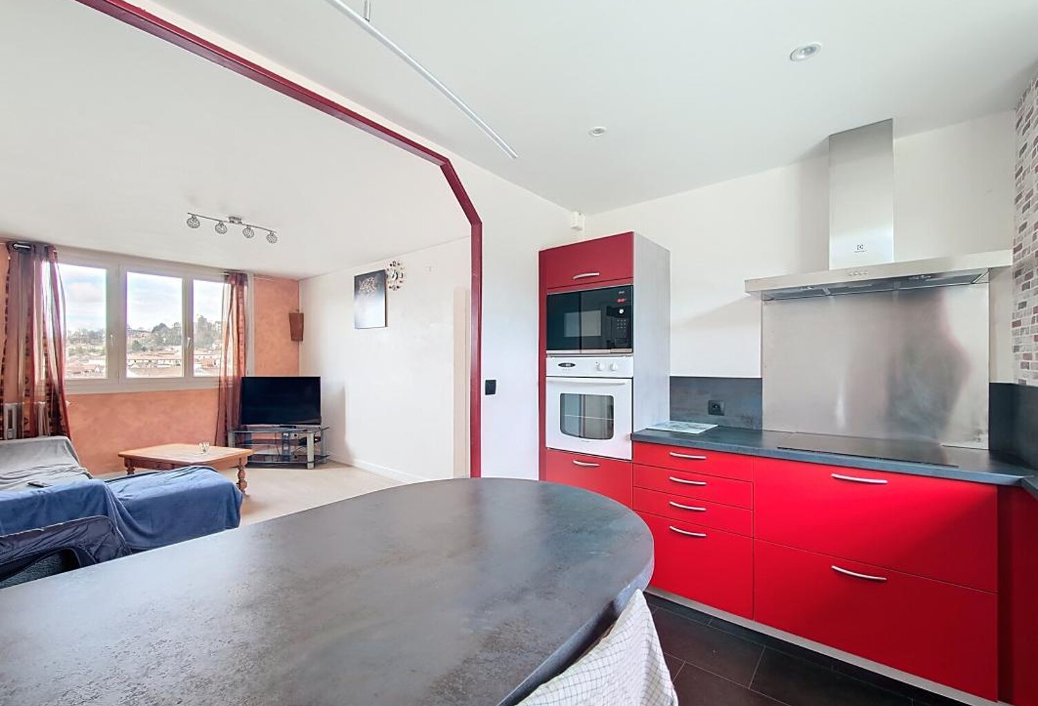 Appartement À Vendre — photo 1