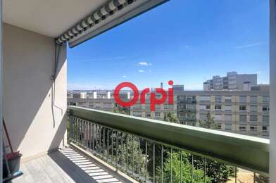 Appartement 4 pièces 210000 €