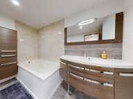 Maison rénovée à Oudrenne – Idéal frontalier ou profession libérale — photo 4