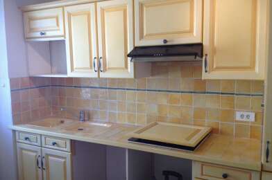 Appartement 2 pièces 933 €