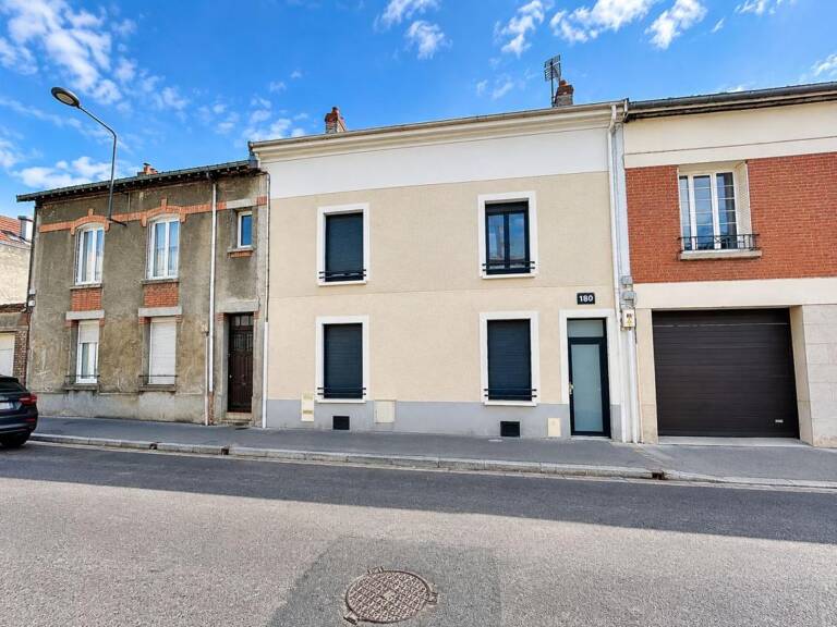 Appartement À Vendre — photo 1