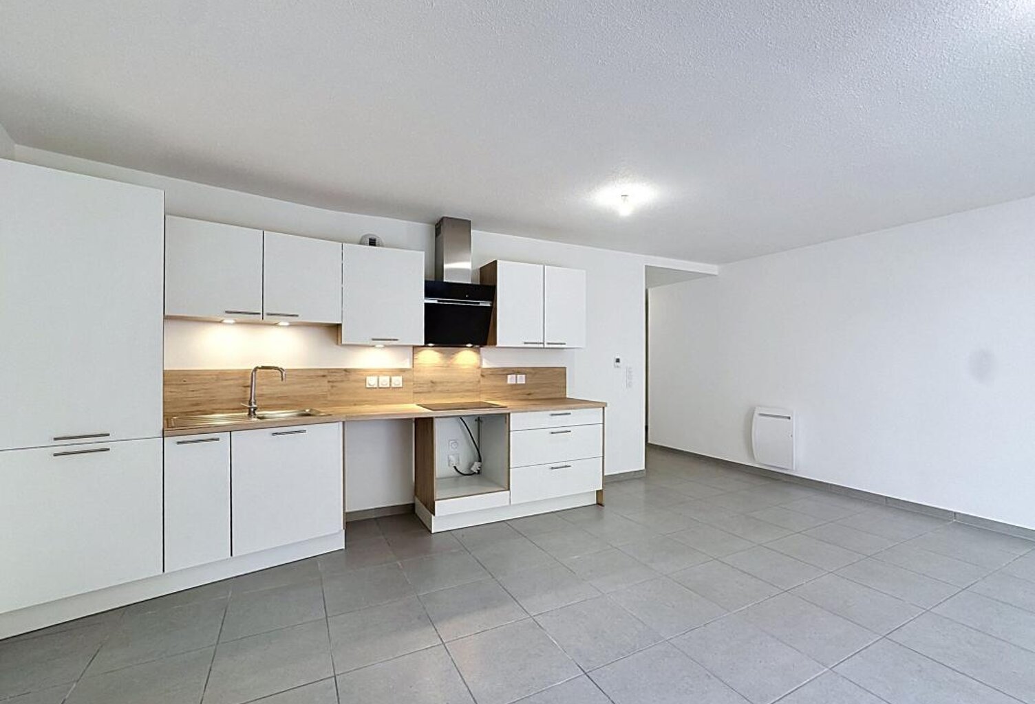 Appartement À Louer — photo 1