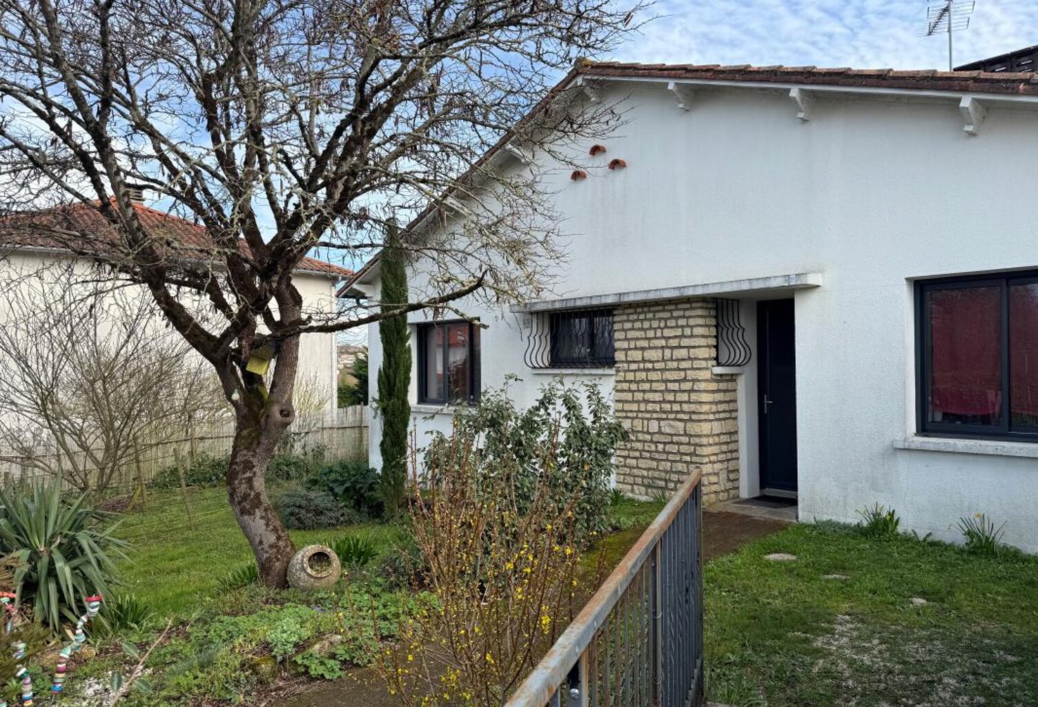 NIORT Maison À Vendre — photo 1